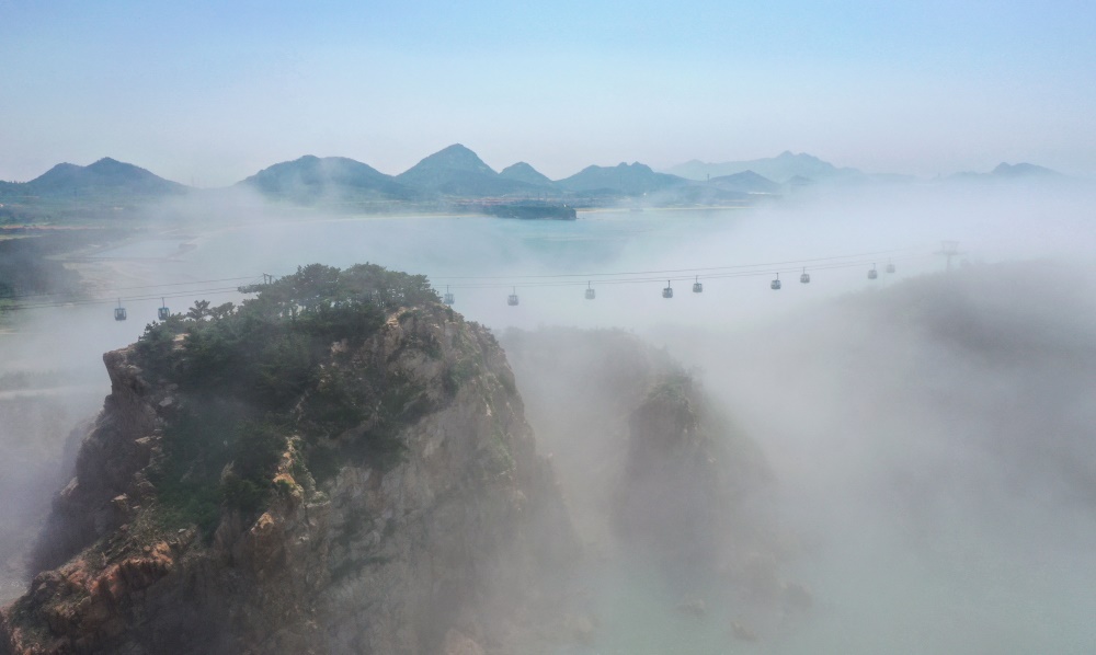 组图丨轻拂漫掩,缥缈朦胧 夏日荣成海雾美到不可方物