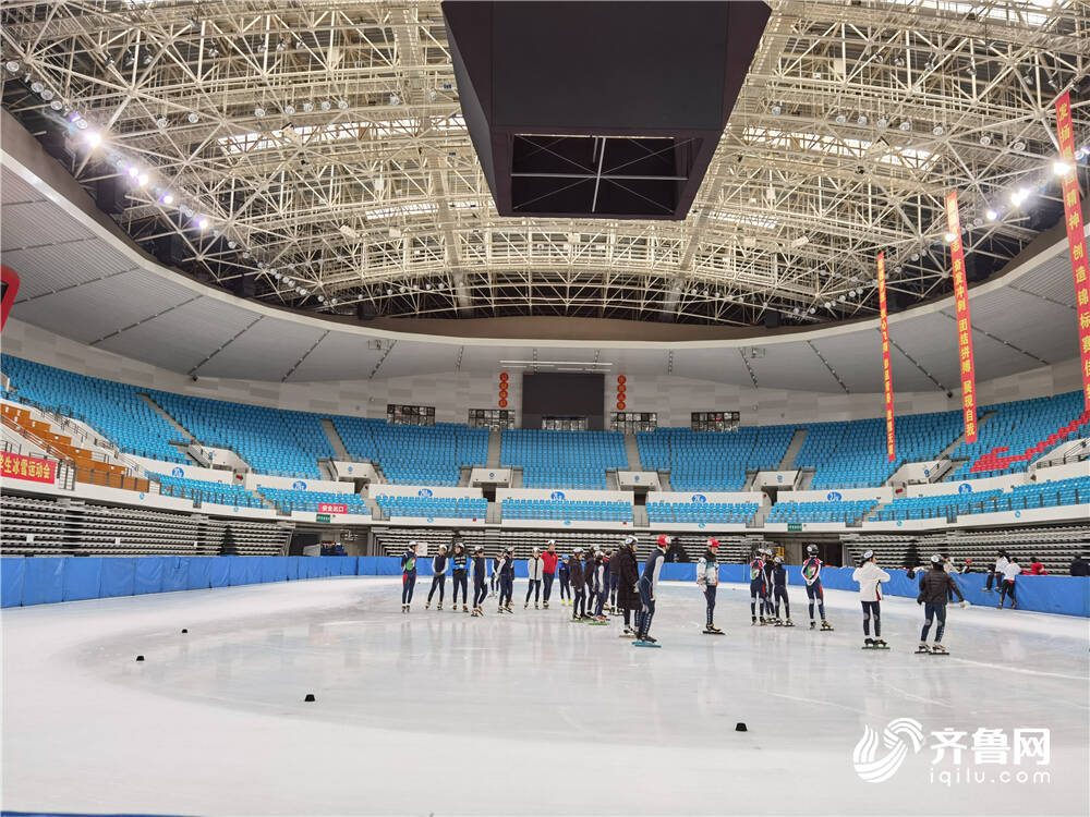 标准场地专业培训积极政策吉林市以其冰雪运动基础为3亿人上冰雪助力