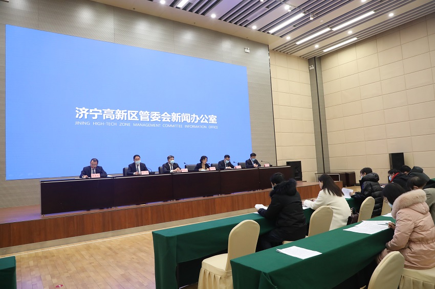 发布会上,济宁高新区科技创新局局长罗会涛介绍了济宁高新区2020年度