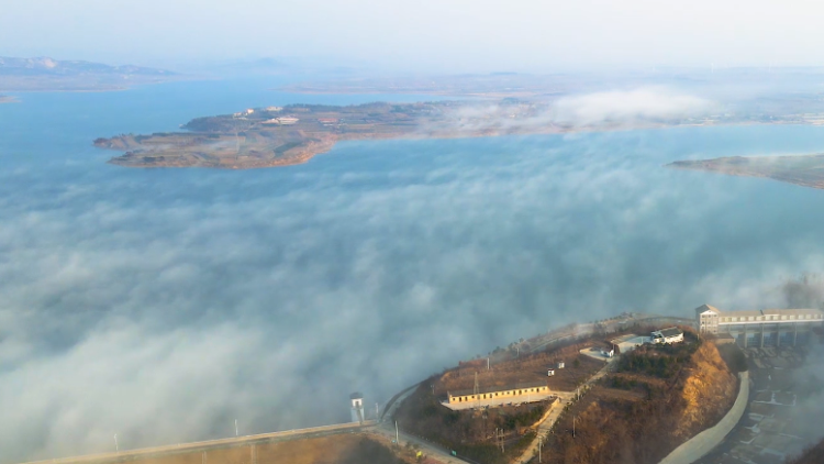 37秒丨景致壮观俯瞰威海文登米山水库犹如一幅生态画卷