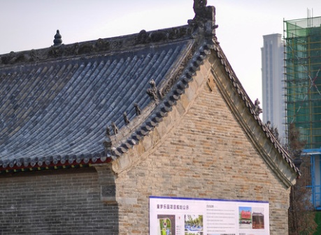 济南一近400年历史古建筑平移后修缮一新
