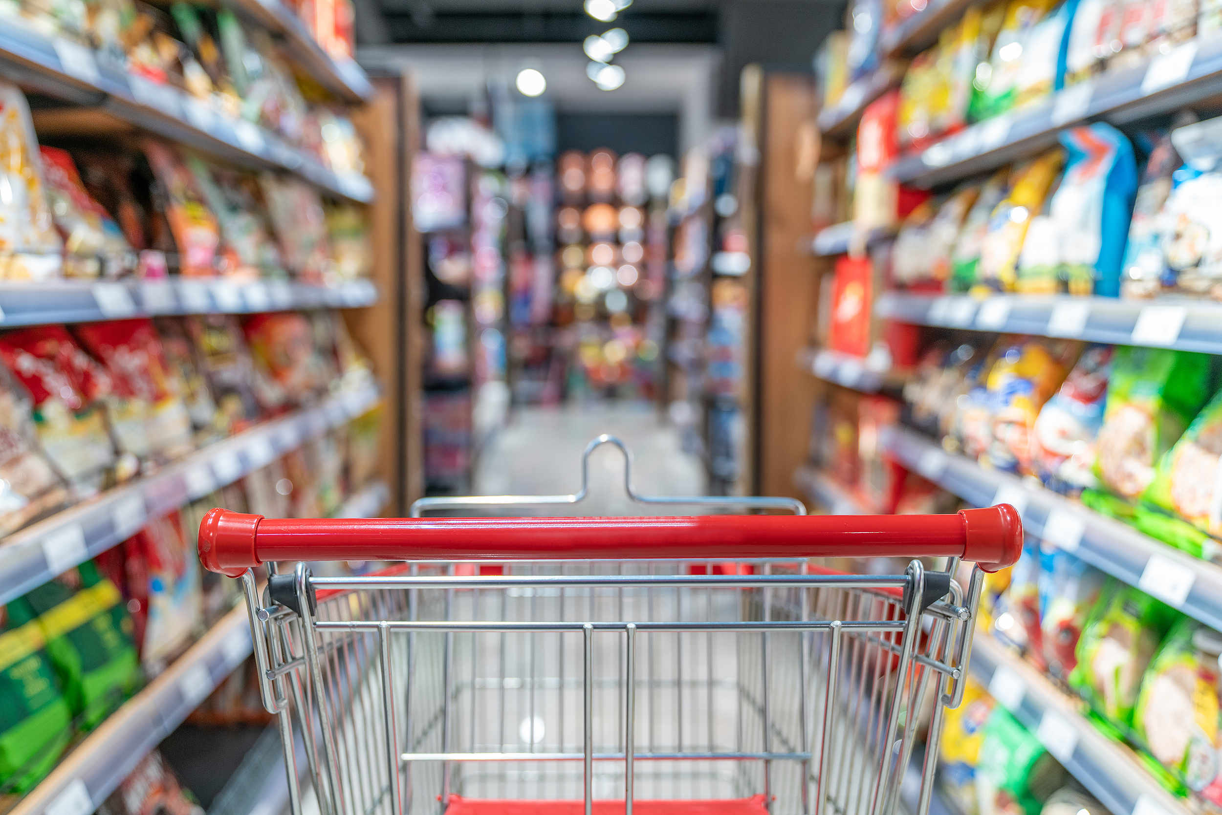 超市卖场人太多，采购时如何降低感染风险？