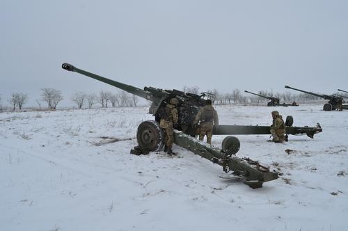 美国防官员：美计划培训乌克兰士兵使用榴弹炮