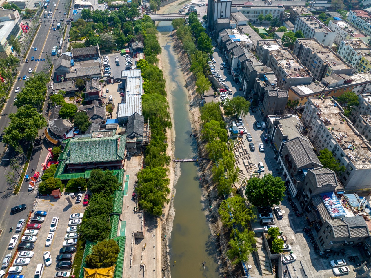 济宁主城区河道“清肠”，再现江北小苏州碧水微澜