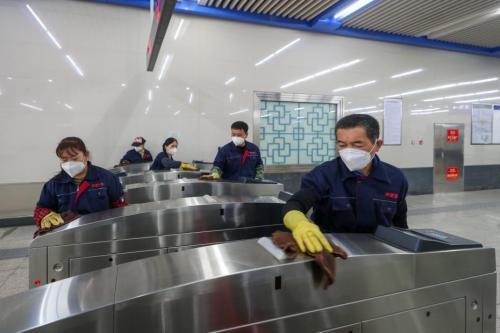 北京岳各庄市场临时休市 新发地市场、连锁超市扩充货源防断货