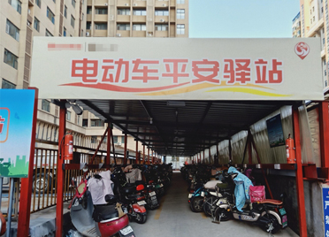 潍坊市奎文区：2126个停车棚建成，电动车顺利“安家”