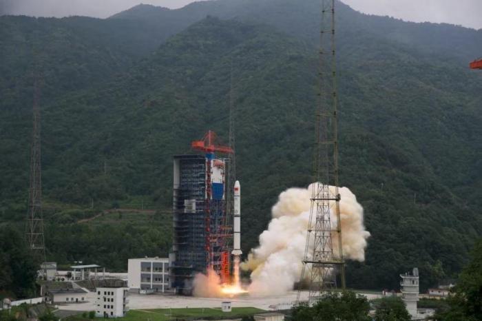 首颗以亚运命名的卫星“亚运中国星”成功发射