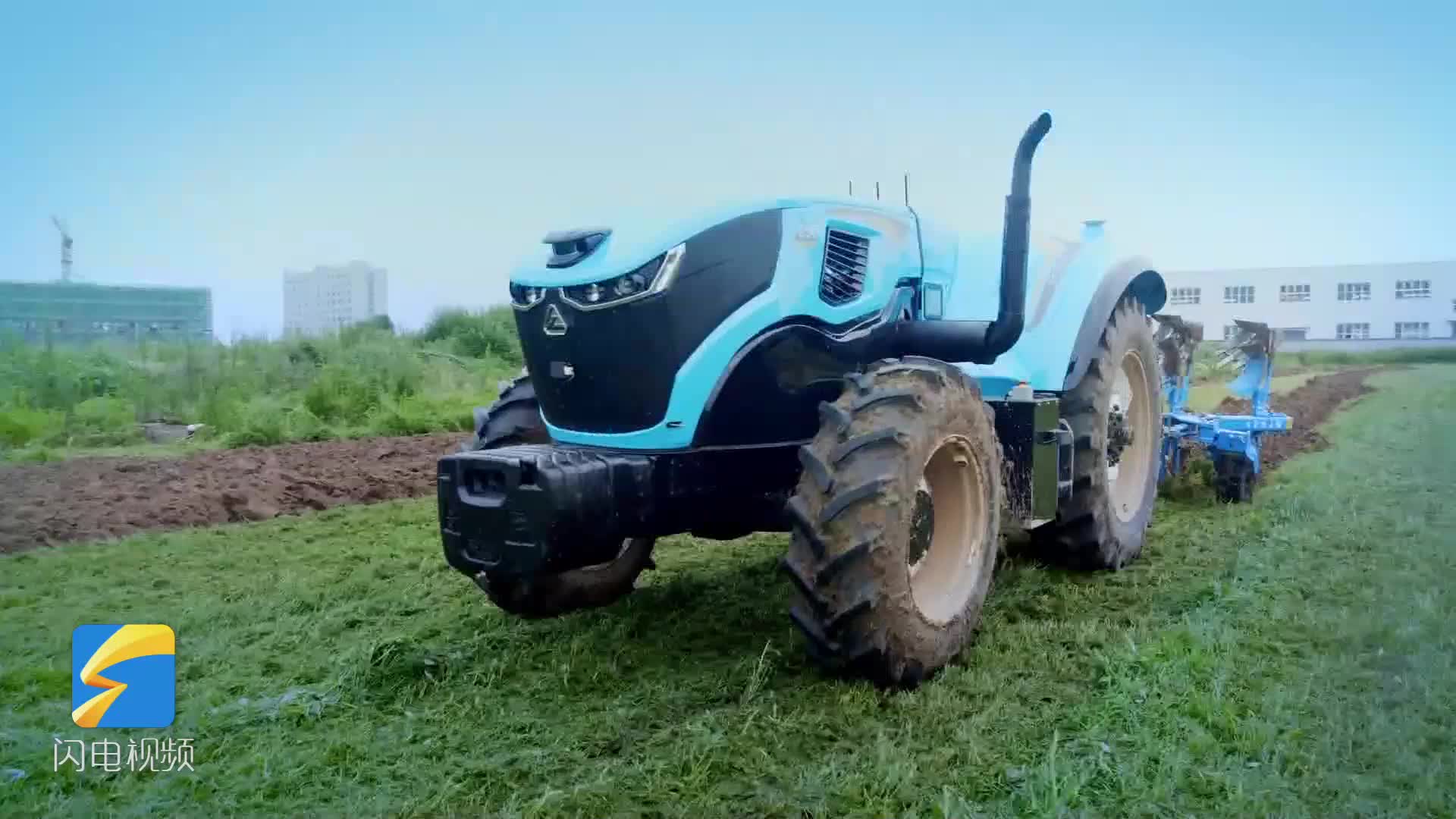 潍坊智慧农机上线无人驾驶即可完成高精度作业