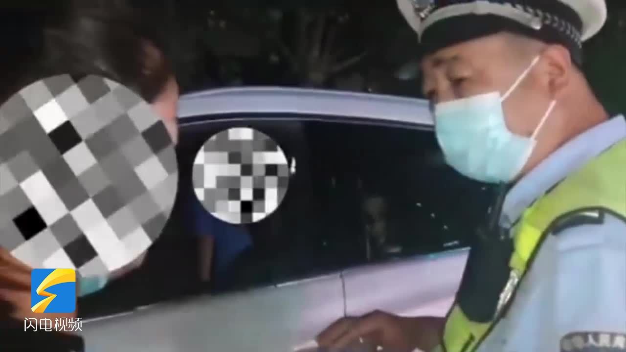 兒童也是乘客、超員也屬違法 鄒平交警查獲一輛超載轎車