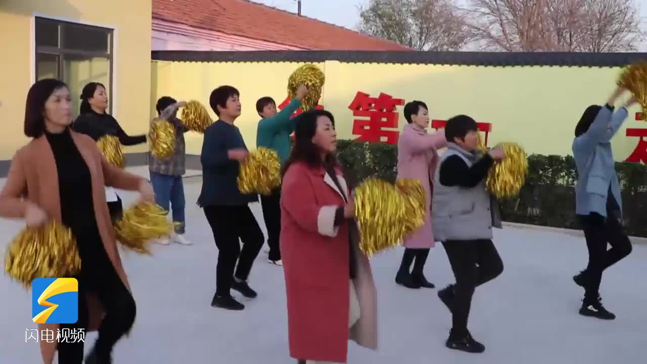 阳信县商店镇：广场舞跳起来 群众乐起来