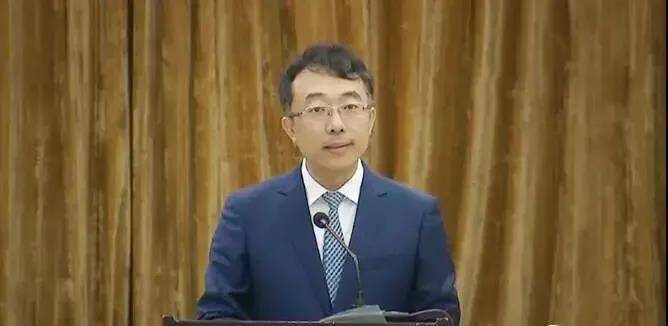 王玮任齐河县代县长