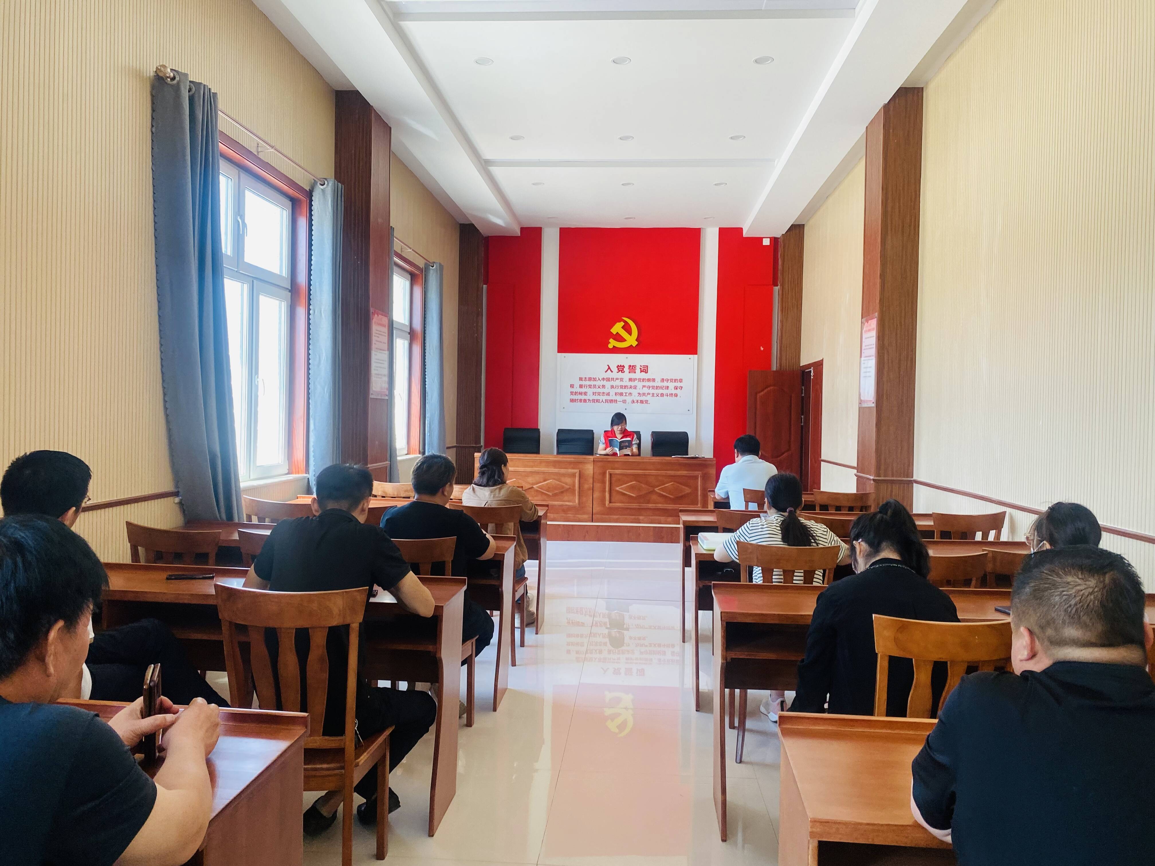 杜集镇开展《民法典》宣讲进企业活动-智慧宁津