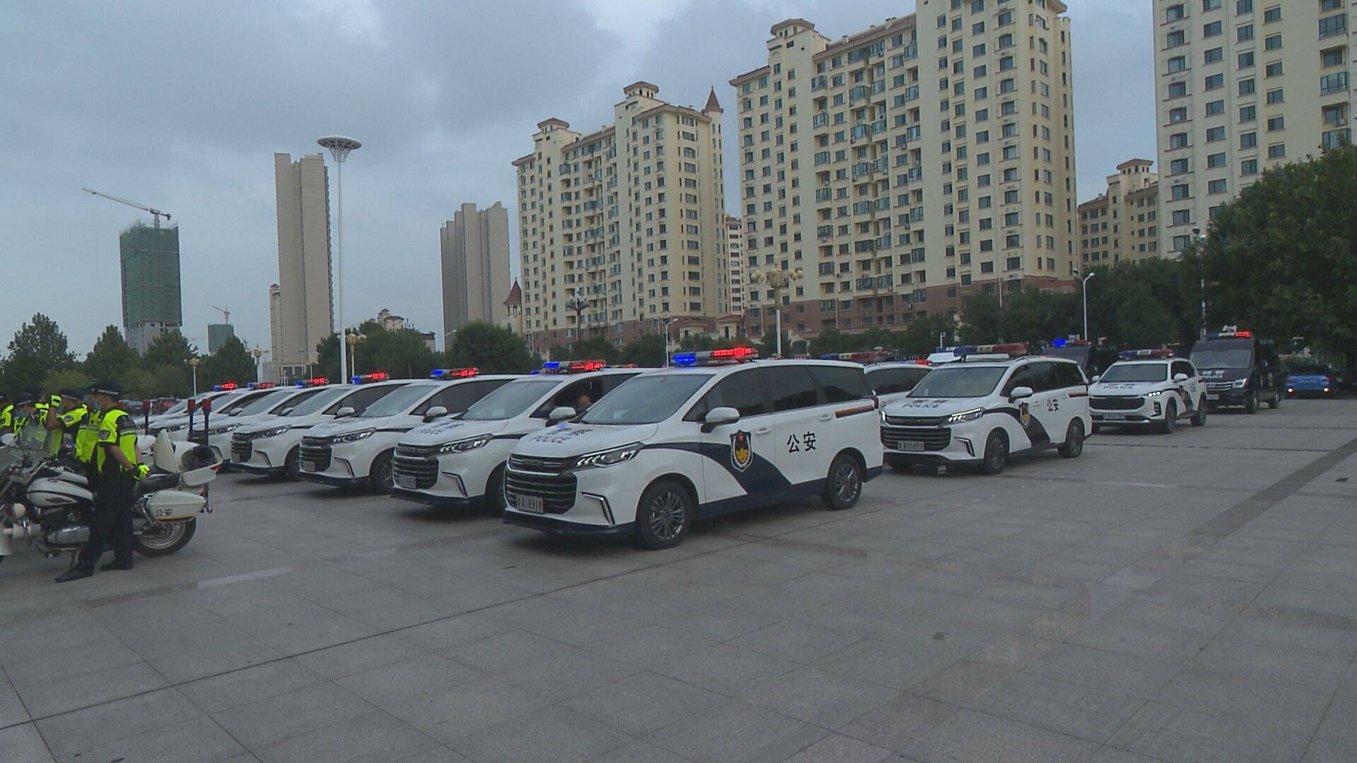 乡镇派出所警车图片