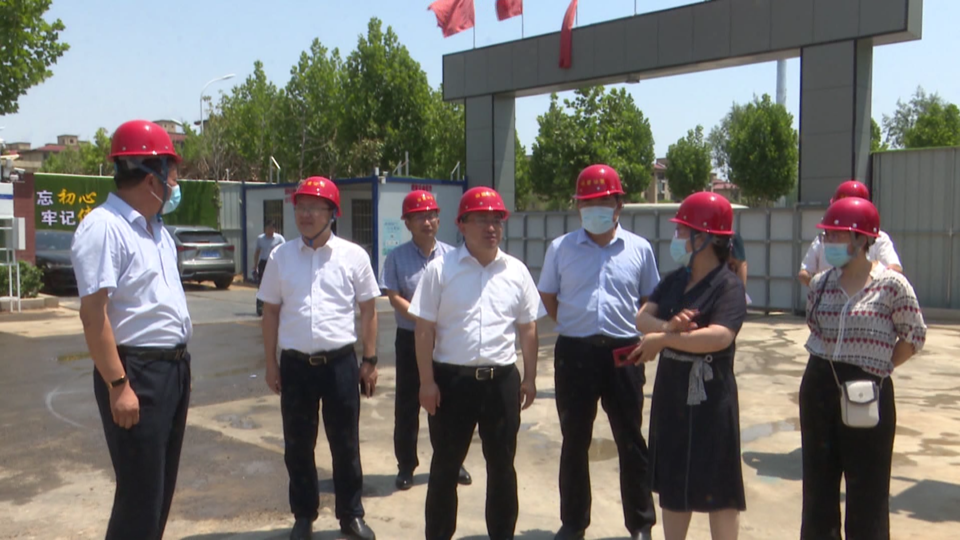 枣庄山亭刘洪鹏调研重点项目建设情况