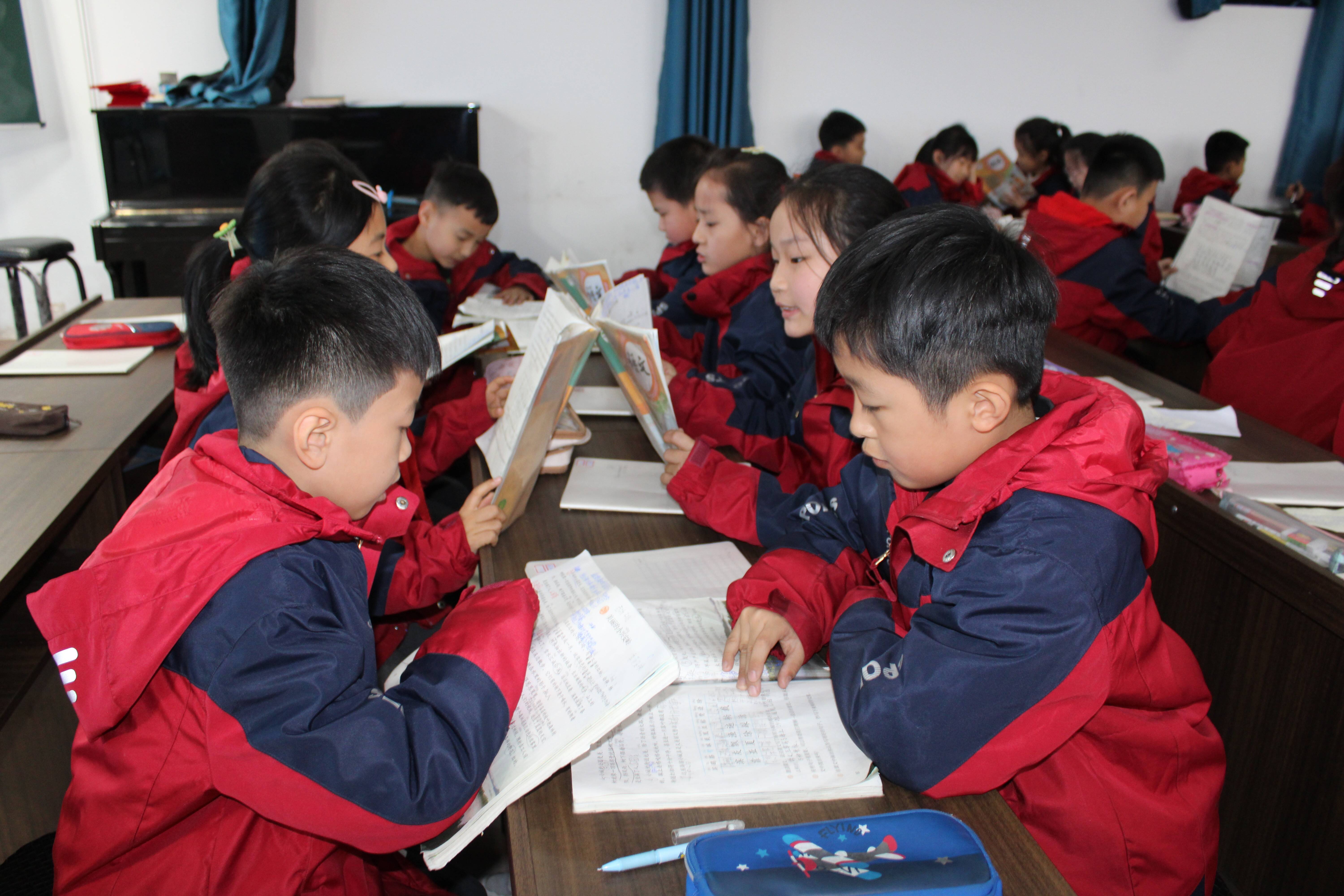 郓城学习新课标践行新理念构建新课堂