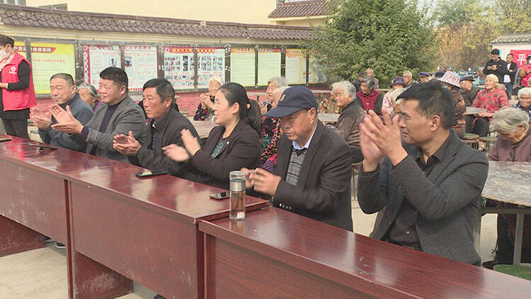 菏泽市单县时楼镇曹马南村举办孝善敬老饺子宴