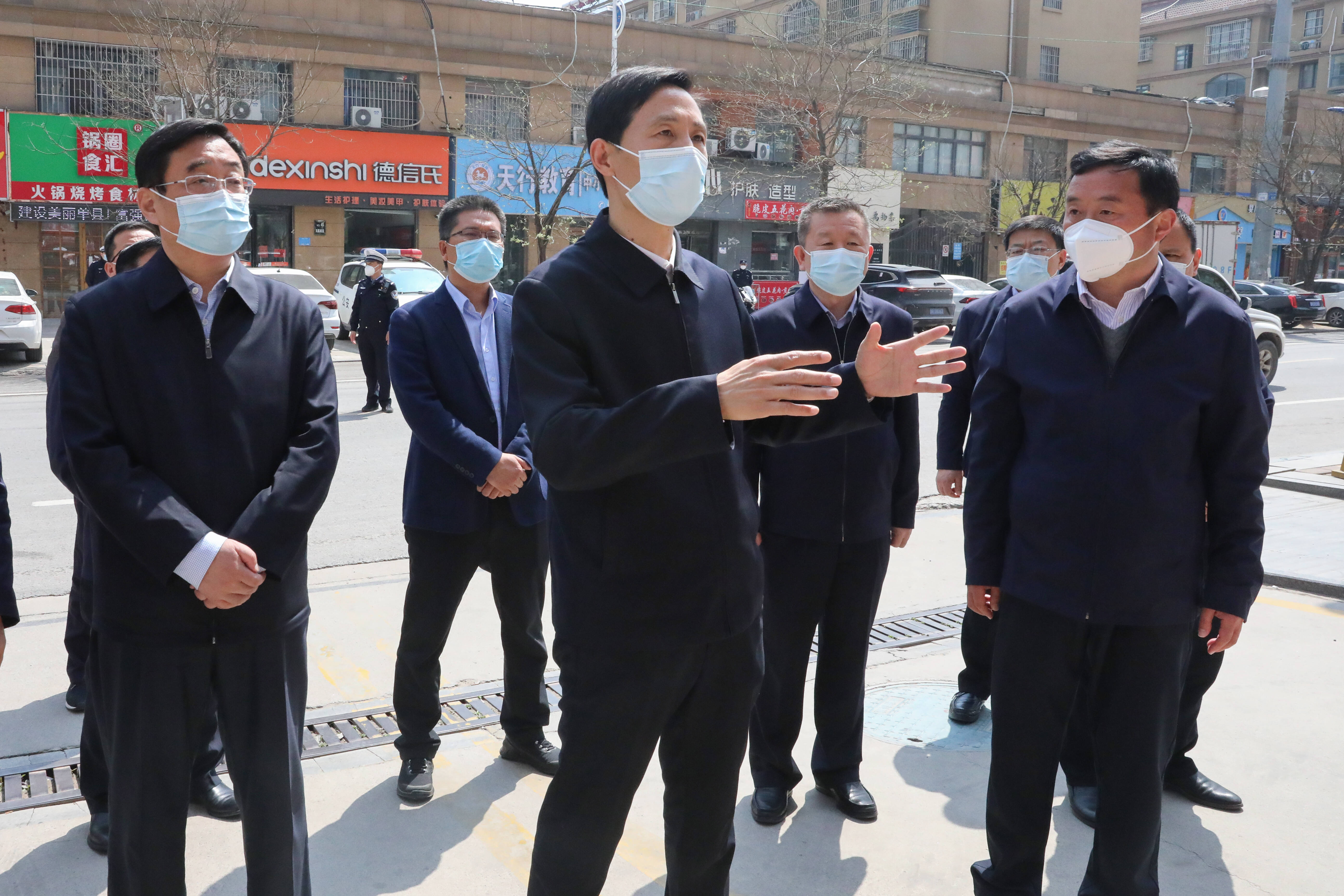 菏泽市委副书记市长张伦来单县调度疫情防控工作