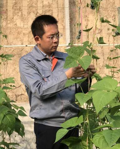 潍坊寿光市自学成才的育种专家梁增文