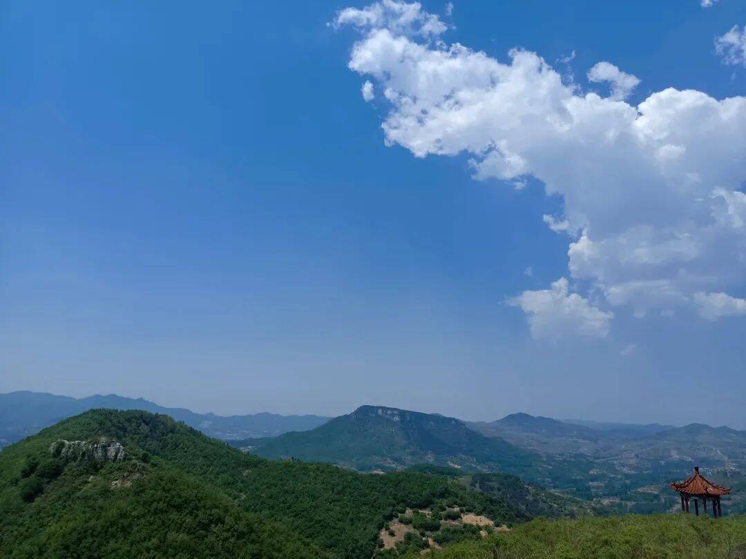 山东临朐醉美九山蓝