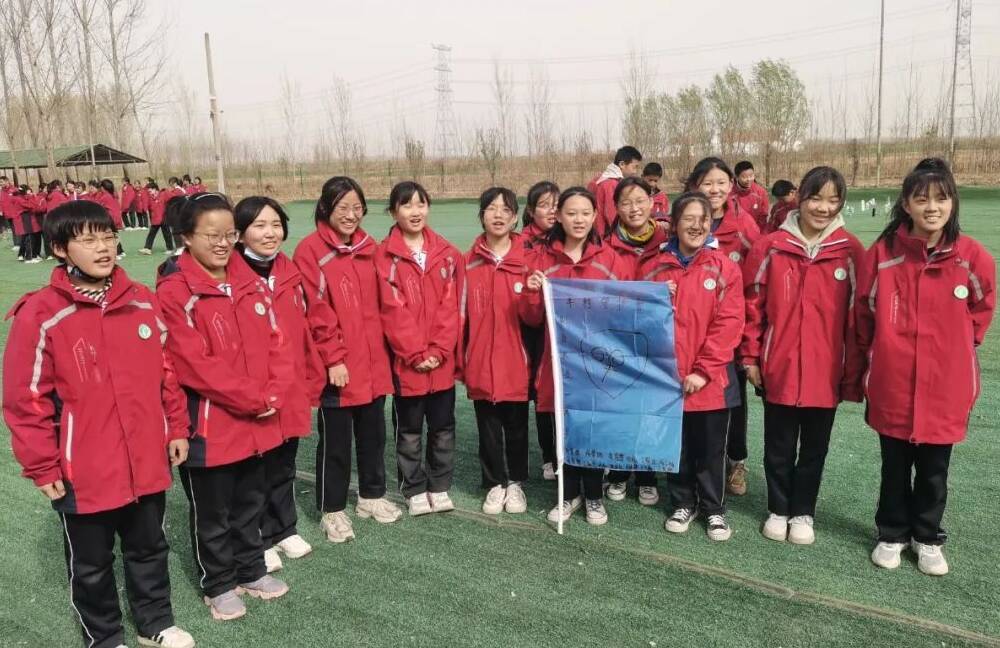 闪电号>媒体>临邑县融媒体中心>研学活动不仅磨炼孩子的意志力,更提高