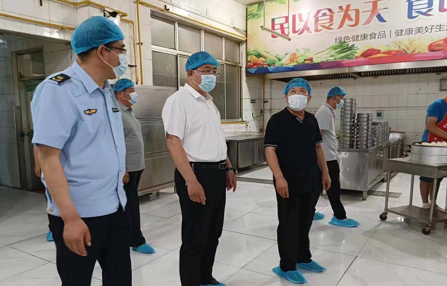 闪电号>媒体>临邑县融媒体中心>6月6日下午, 临邑县市场监管局联合教