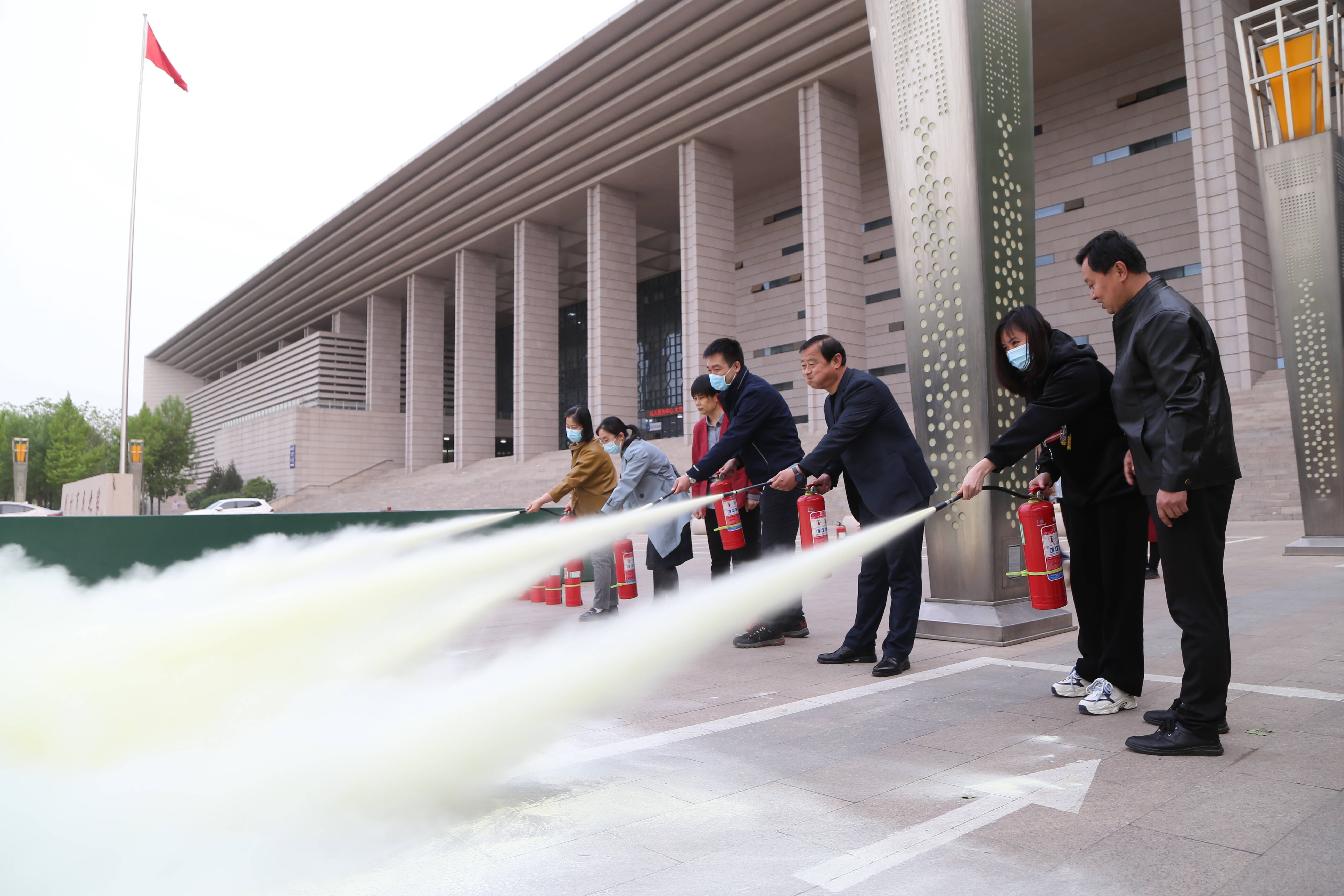 淄博市周村区档案馆开展消防安全培训及应急演练