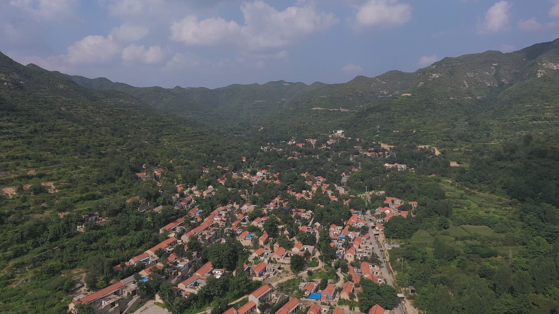 淄博市淄川区东东峪村春秋古战场齐鲁百泉村