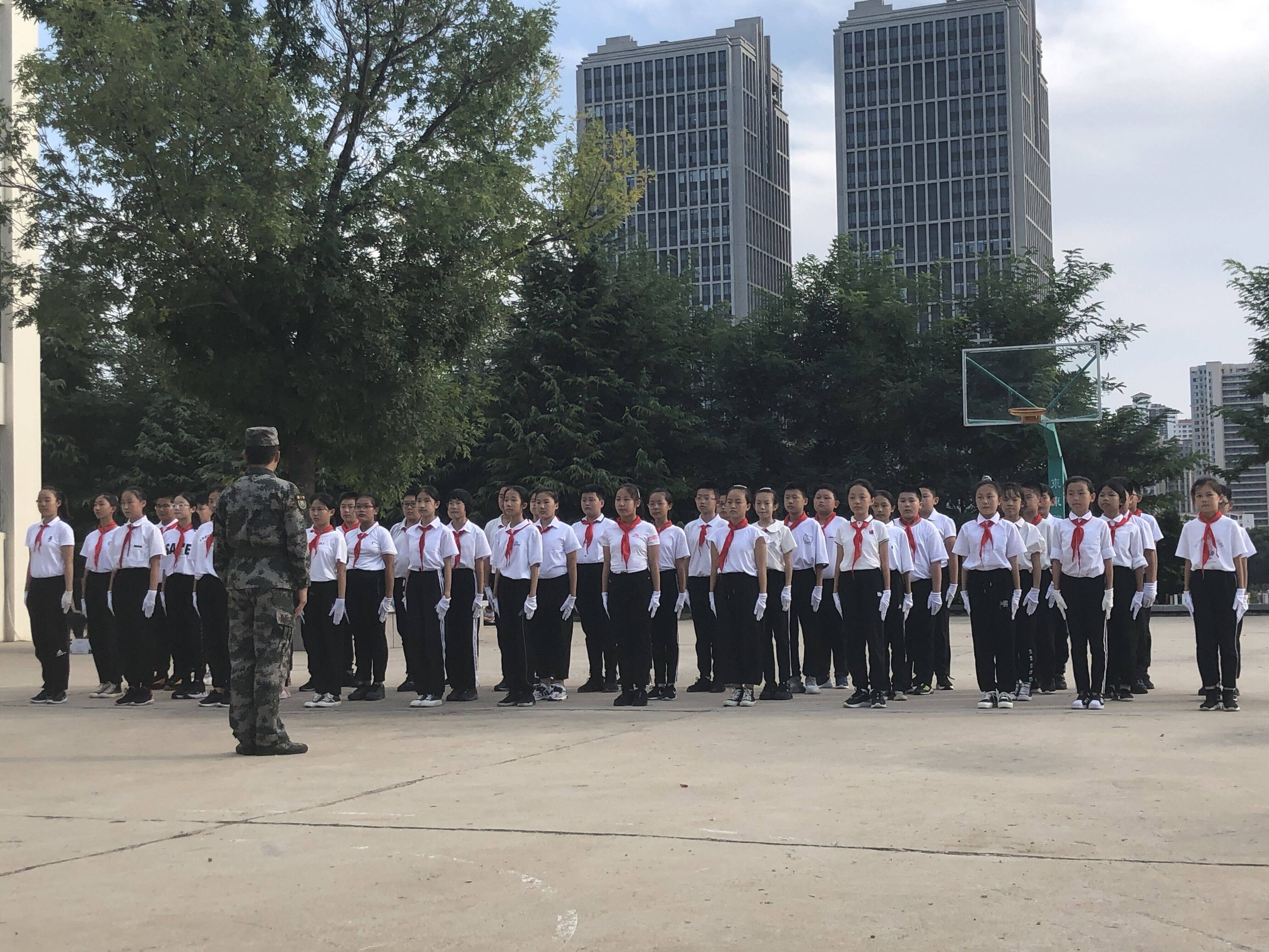 烟台永铭中学校花图片