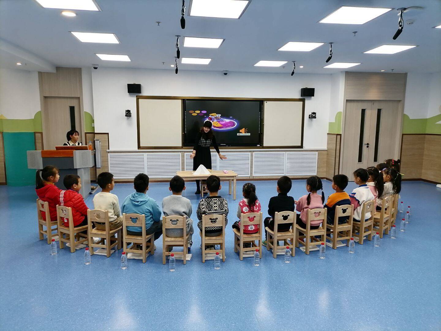 烟台市莱山区黄海路街道中心幼儿园教师听评课活动