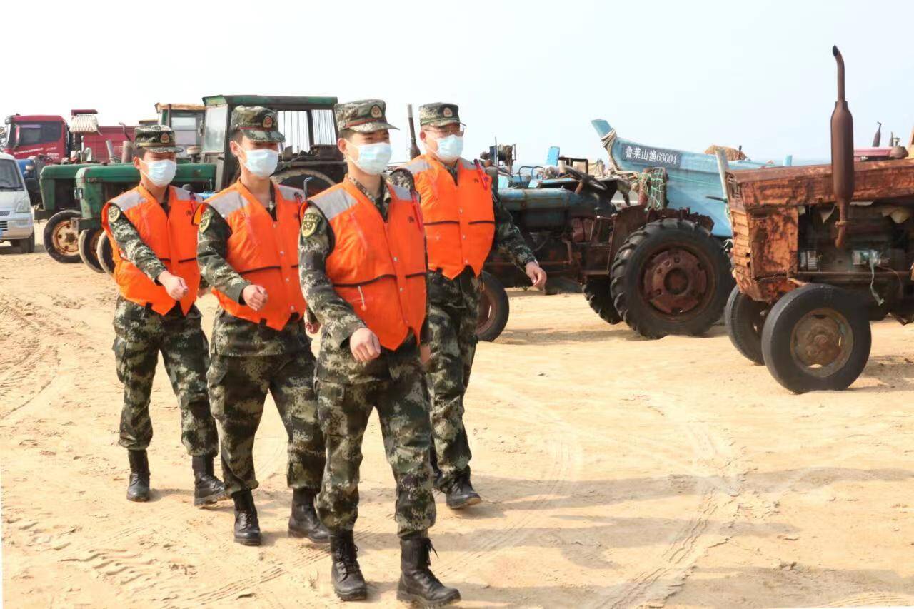 山东烟台海警局筑牢海上安全防线强化伏季休渔管控