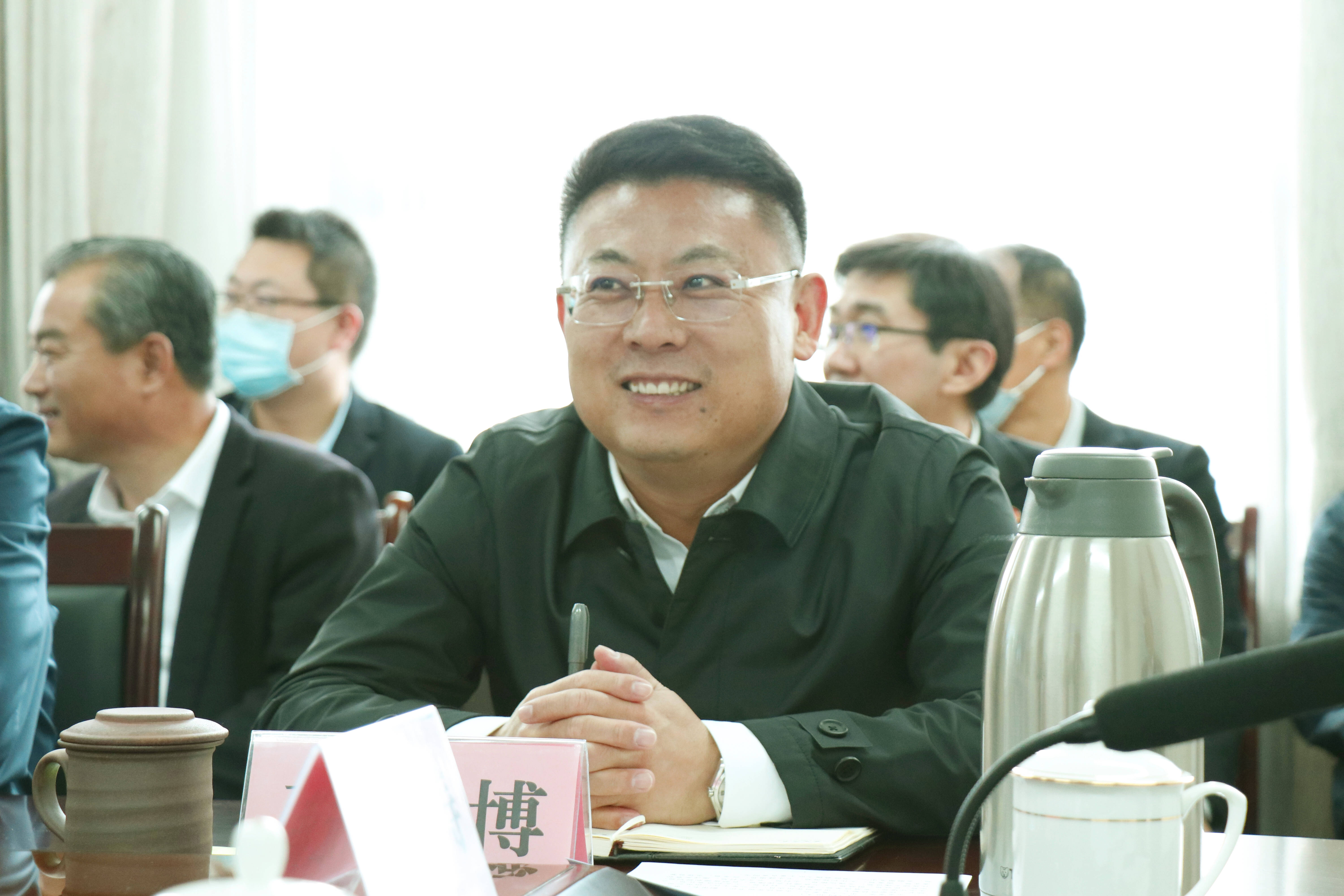 海阳市委副书记,市长王彦博