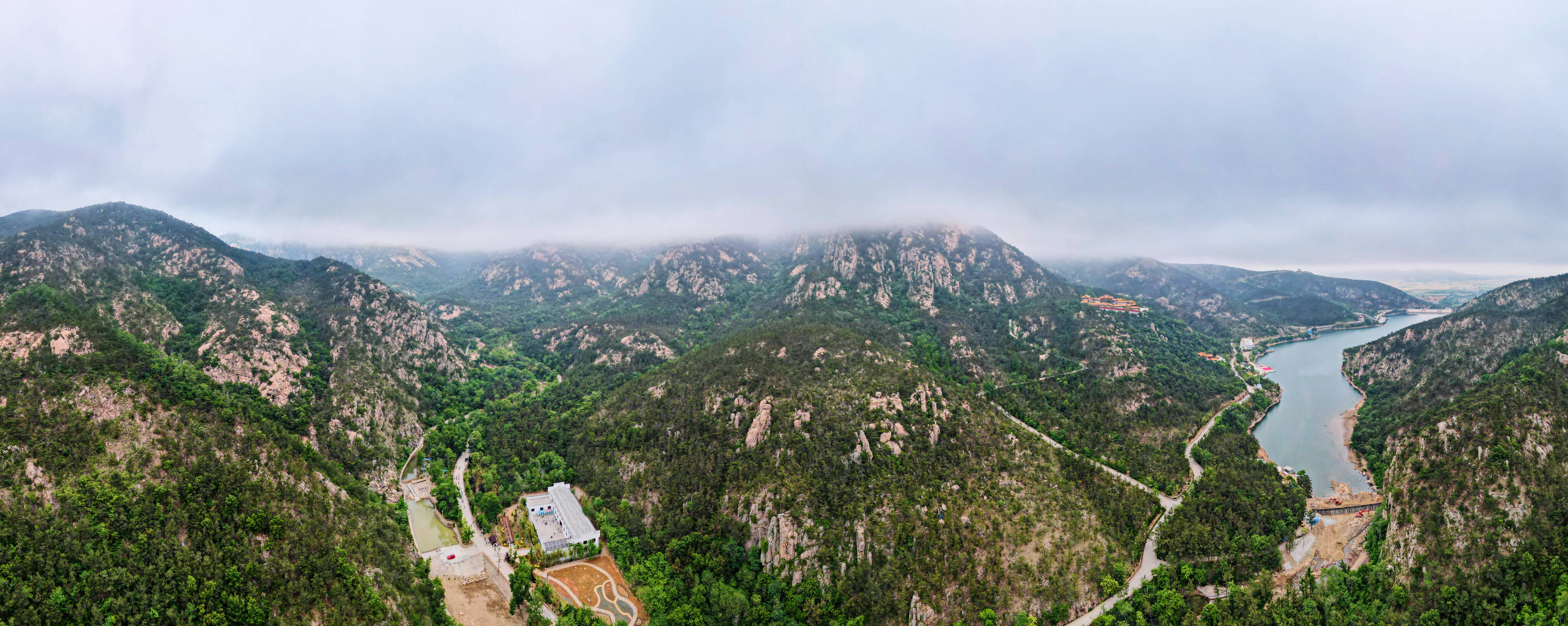 烟台人免费游招虎山活动今日盛装启幕