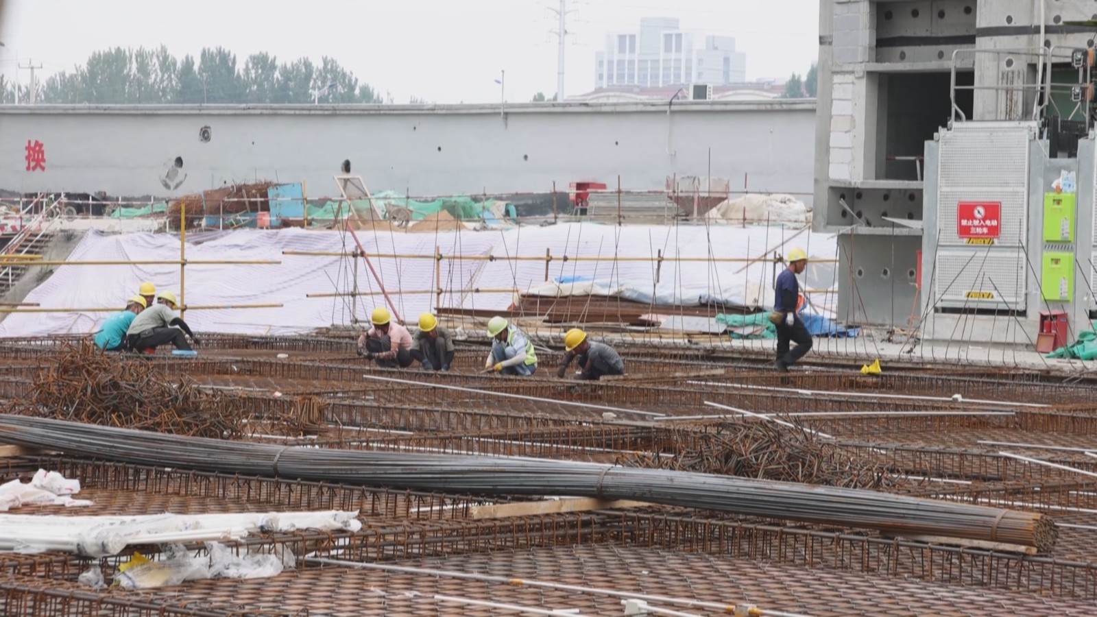 滨城区：奋力攻坚