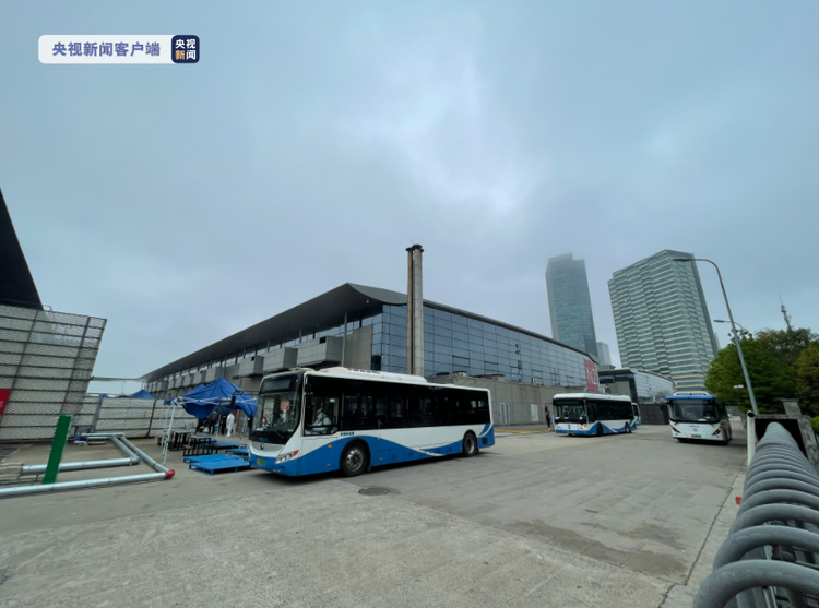 6740人出院 上海迎來本輪疫情單日單院最多出院人數