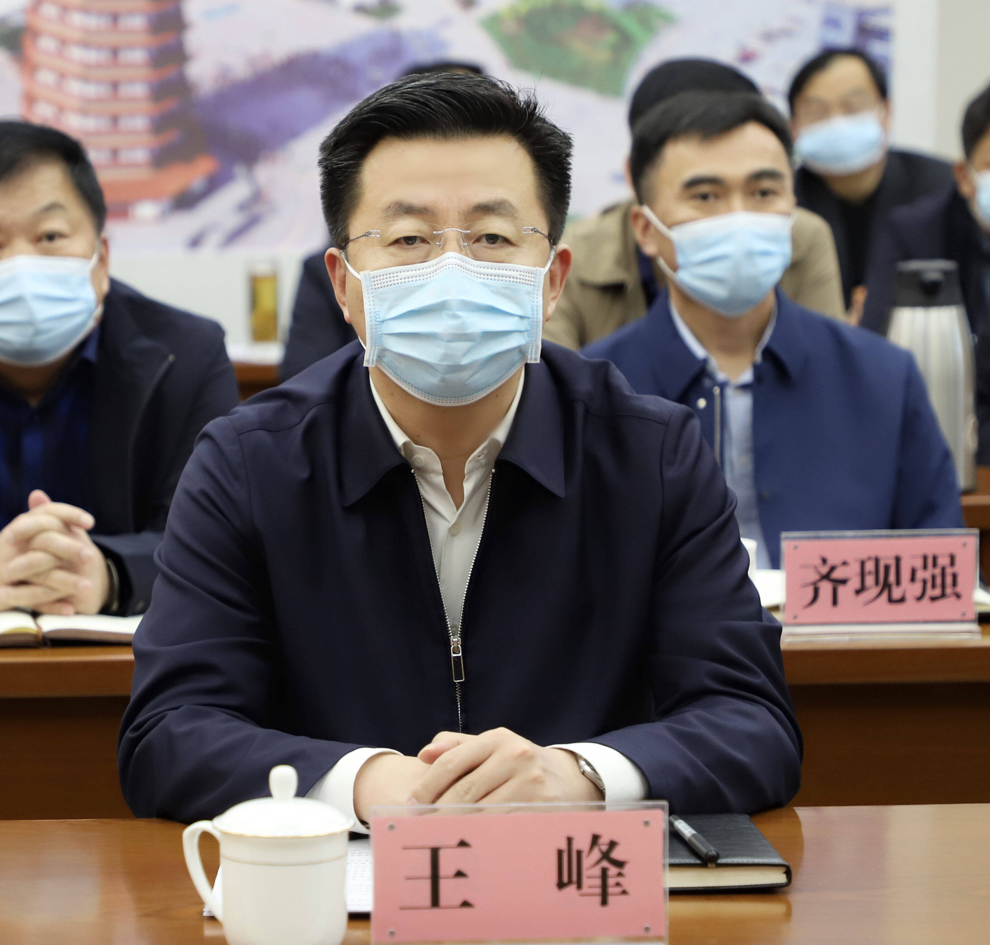 莘县组织收听收看聊城市领导干部党规党纪教育大会