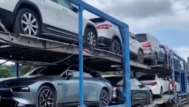 10天省3000元？！想自驾又怕远，汽车托运成新兴出行方式