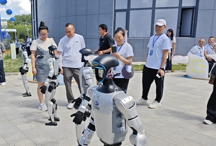 從“一機難求”到降價70%，機器人租賃市場大洗牌