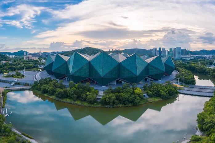 春节档票房“飞驰”，这些宝藏取景地藏不住了！