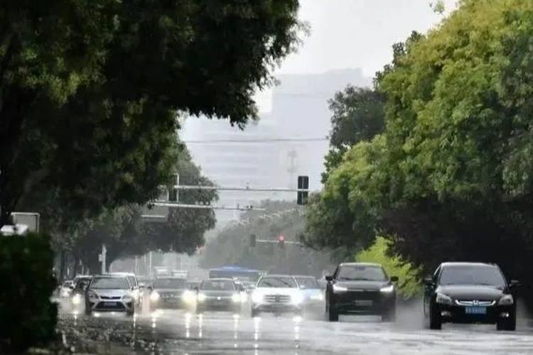 暴雨、大暴雨！華北雨季為何“超長待機”？