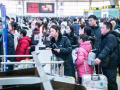 预计发送旅客1825万人次 全国铁路迎元旦假期客流最高峰