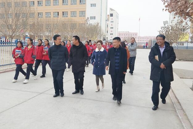 山东交通技师学院赴新疆叶城县技工学校开展对口帮扶工作
