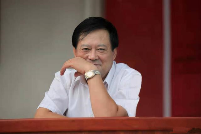 文化战疫!威海籍作家李富胜创作援助湖北抗"疫"诗三首