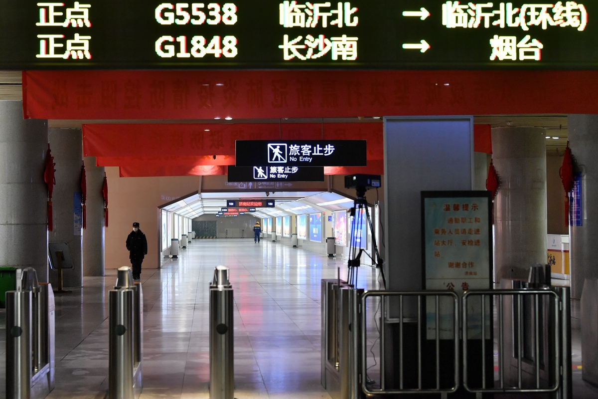 影像力|到济旅客送到家!闪电新闻记者探访济南四大火车站统一接站服务