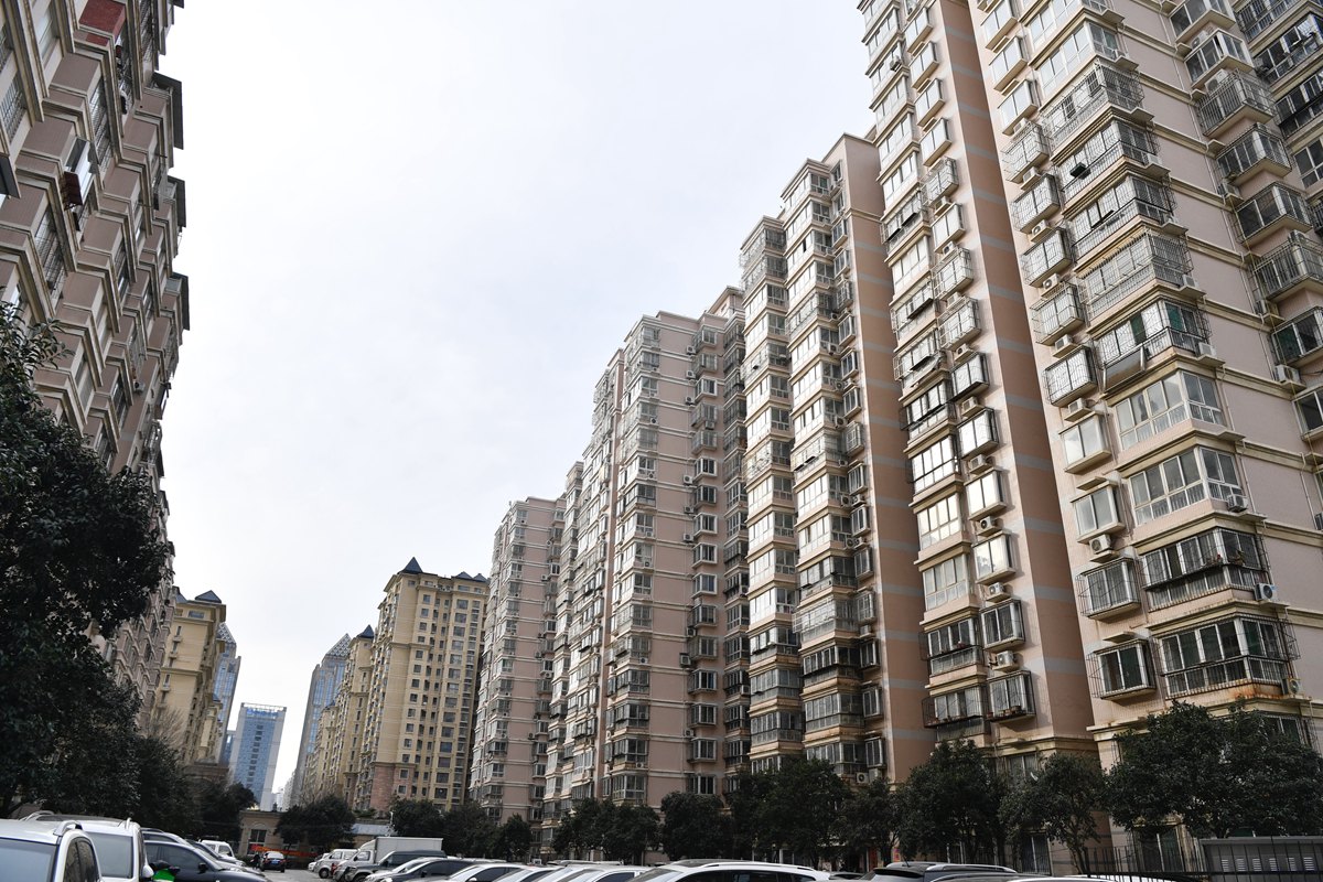 影像力|济南最大隔离小区"解封!隔离结束居民干了这些事