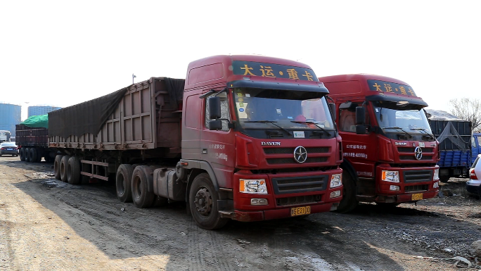 45秒丨查扣百吨王19台东营广饶交警疫情期间重拳出击严查超载