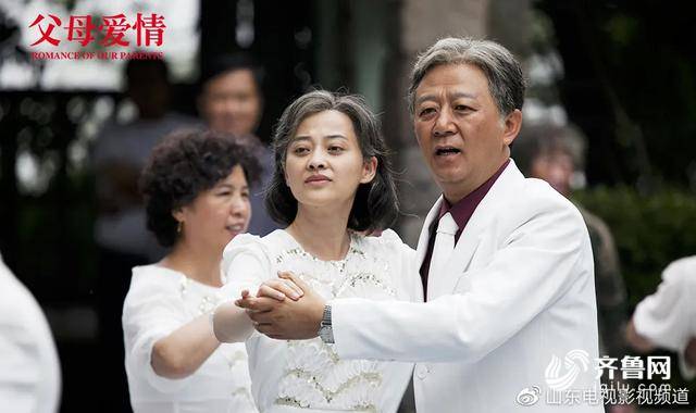 從戰“疫”看硬核劇排！醫療劇、暖心劇、經典劇大受追捧
