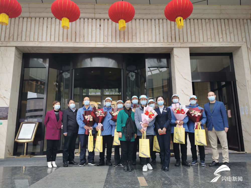 『齐鲁网·海报新闻』山东援助湖北医疗队第三批返鲁人员今天回家