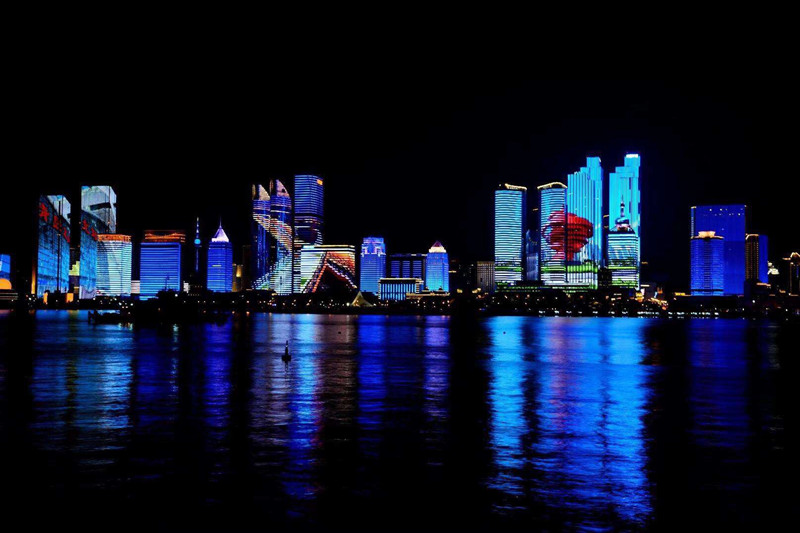 4月1日起,青岛调整夜景亮化设施启闭时间 增加浮山湾灯光秀播放场次