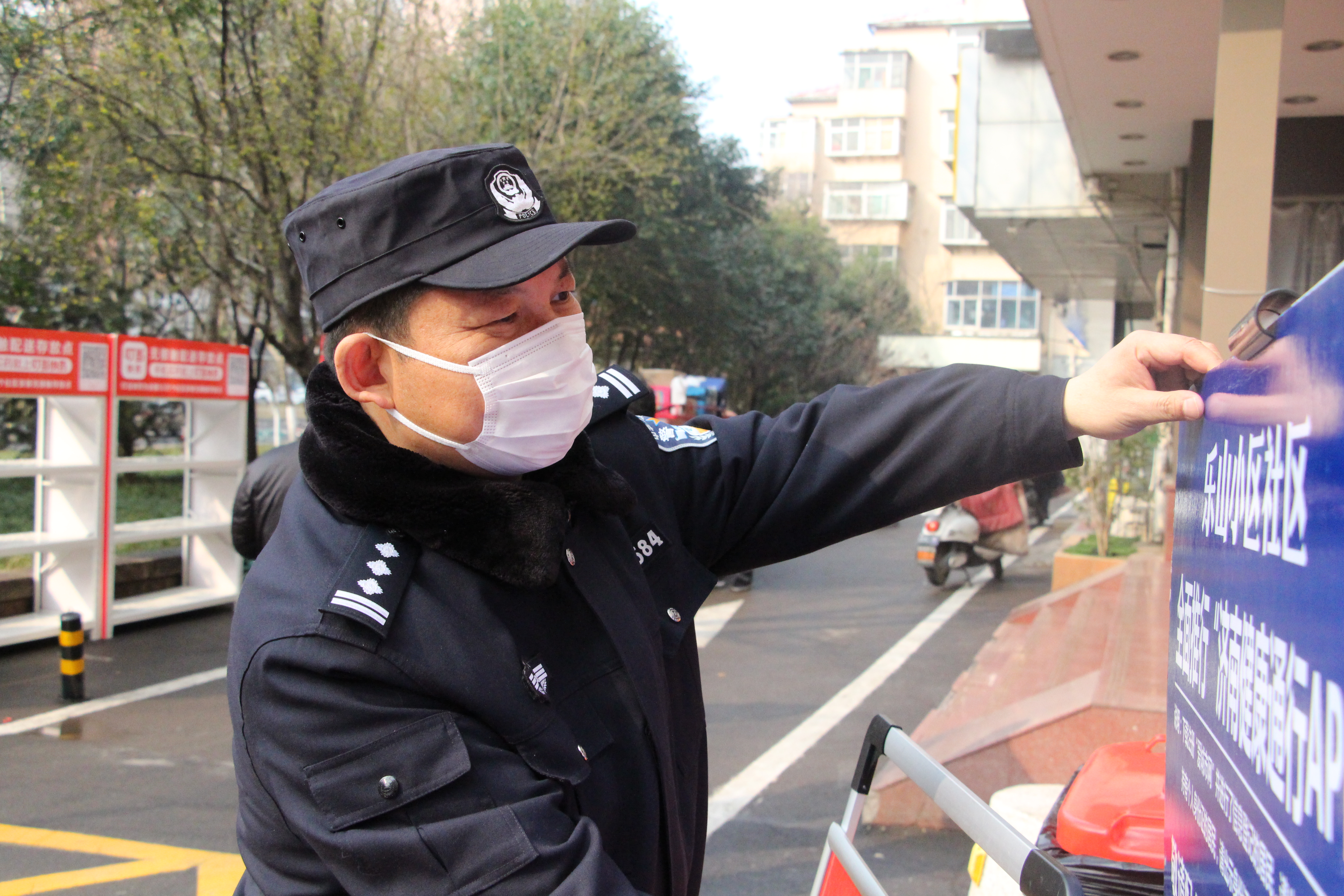 山东战"疫"最美警察|朱涛:医院也是主战场,24小时守护定点医院