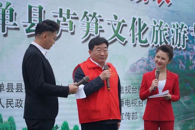 紅色代辦為群眾服務(wù)，愛(ài)心助農(nóng)單縣在行動(dòng)